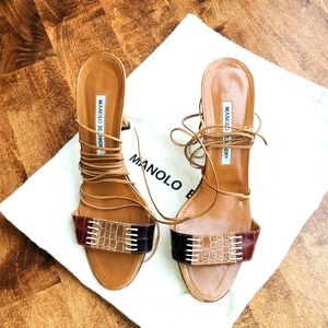 Vintage MANOLO BLAHNIK  Leather wrap sandle slide mules.  size 38/8